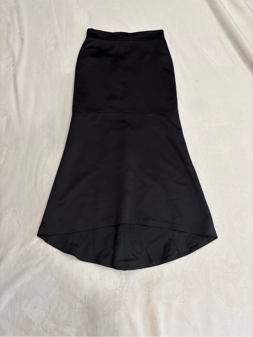 Holt Renfrew Black Satin Maxi Skirt - Picture 2 of 5